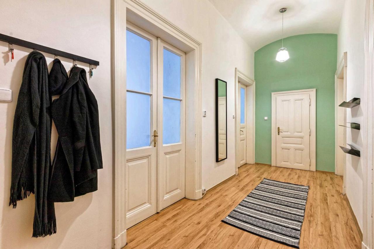 Apartment At I.p.pavlova Prag